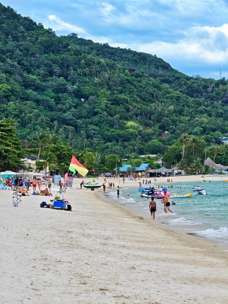 Lamai Beach Scenic Coastline View