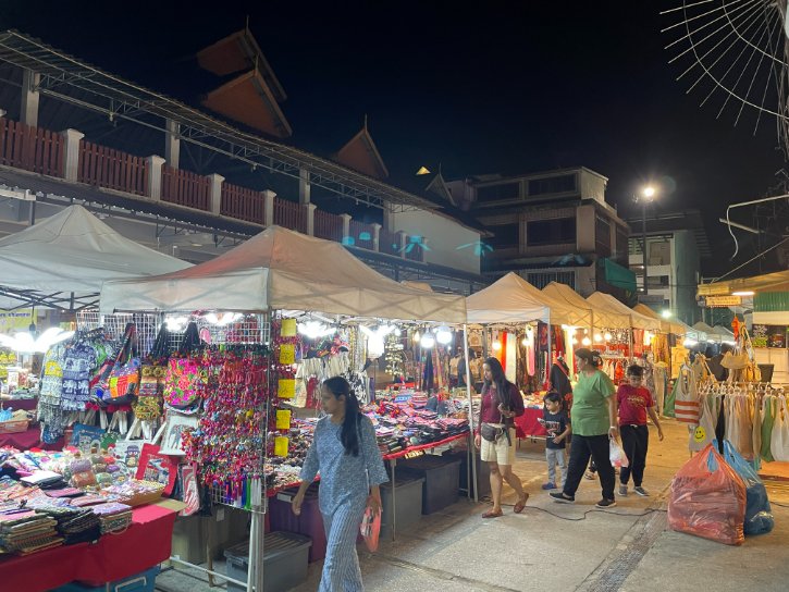 Chiang Rai Night Bazaar