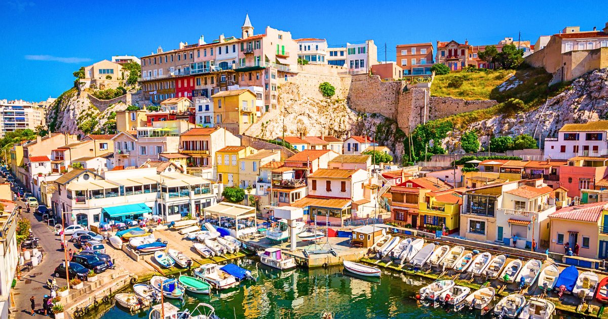 take-this-easy-train-route-to-see-the-most-beautiful-cities-in-france