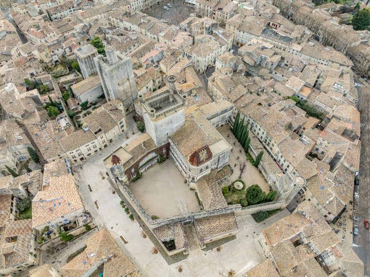 Uzès