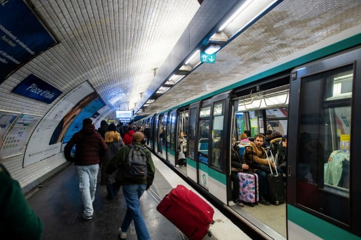 Paris Metro Train Platform