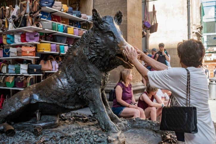 Fontana del Porcellino