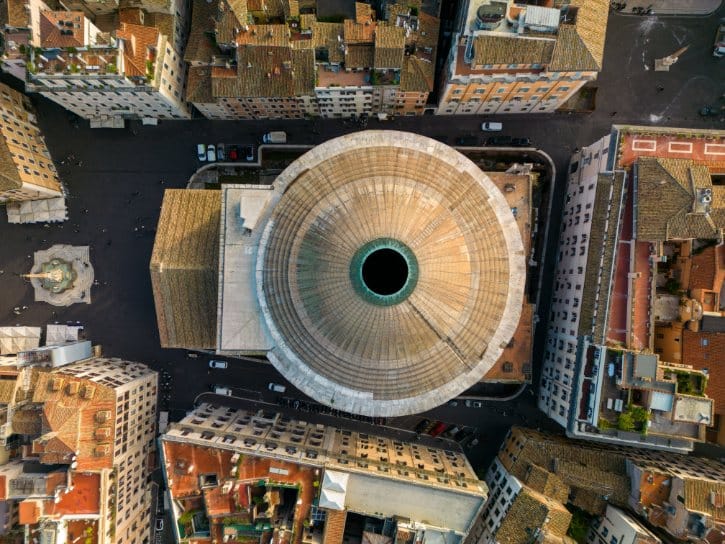 Pantheon Dome And Oculus