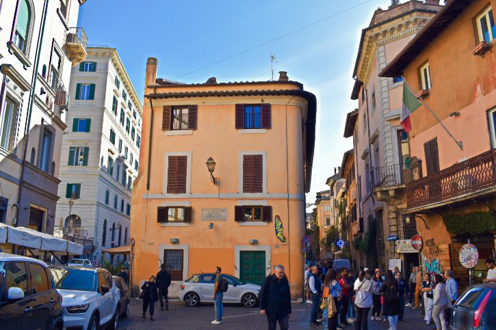 Piazza Trilussa