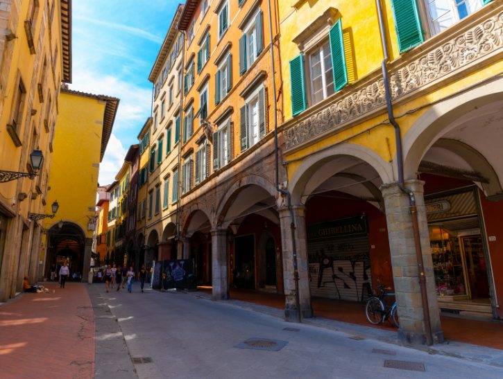 Borgo Stretto