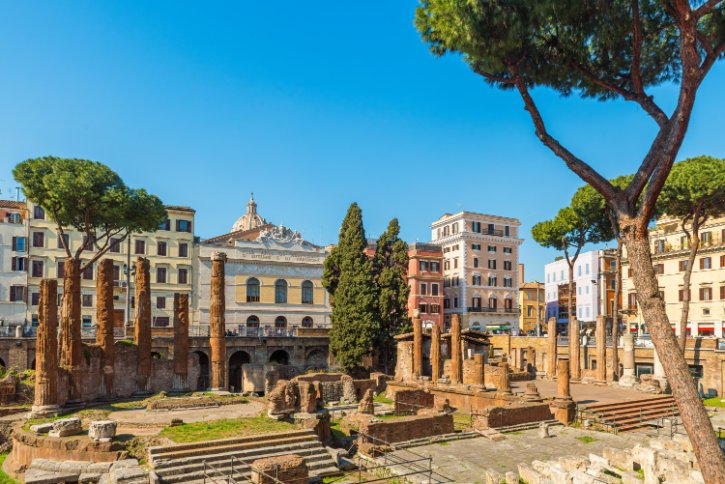 Largo di Torre Argentina
