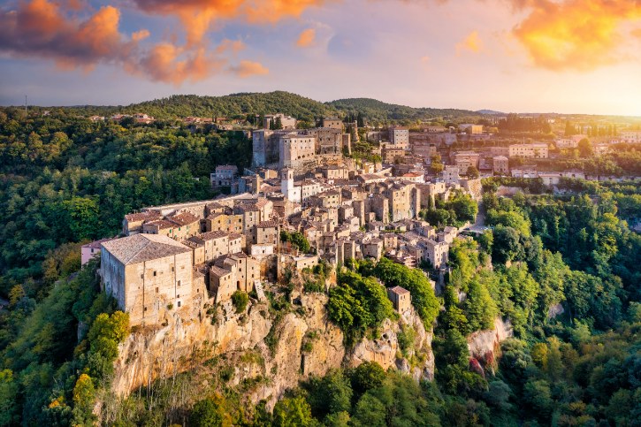 Pitigliano